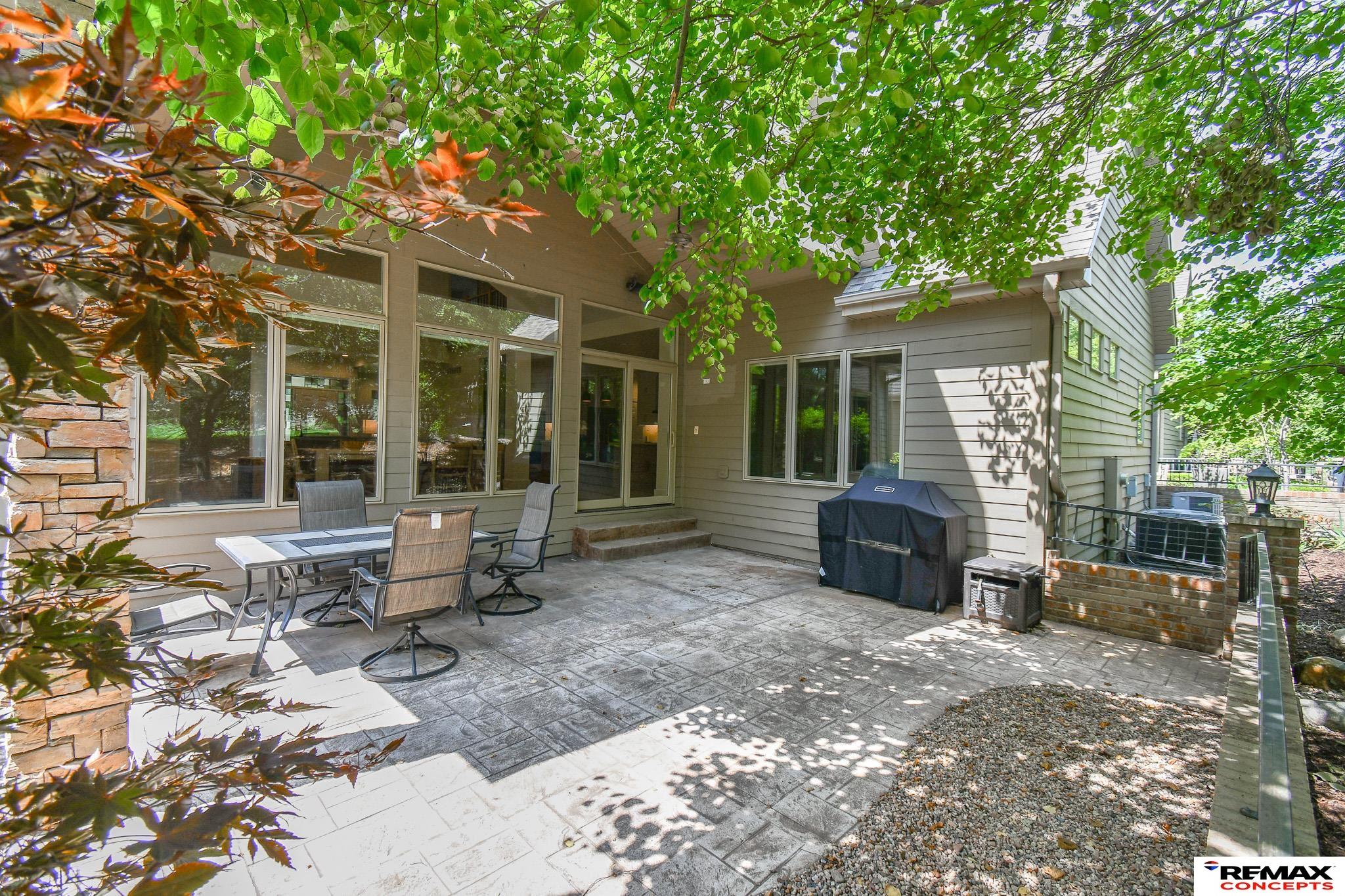 7840 Viburnum Drive
