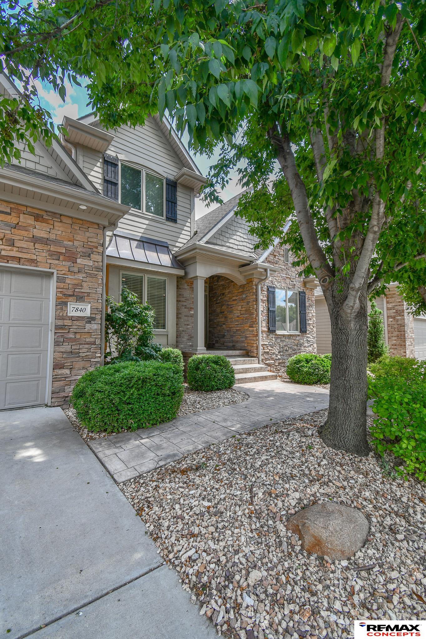 7840 Viburnum Drive