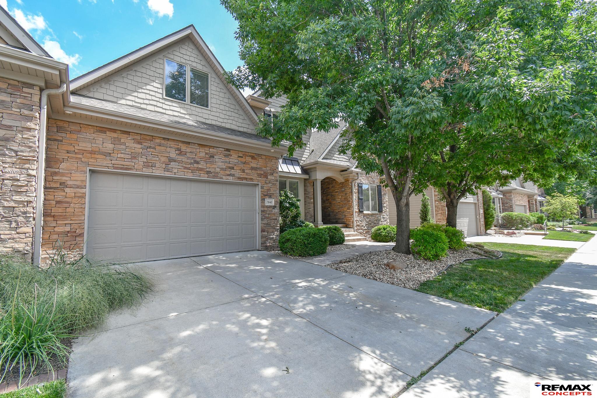 7840 Viburnum Drive