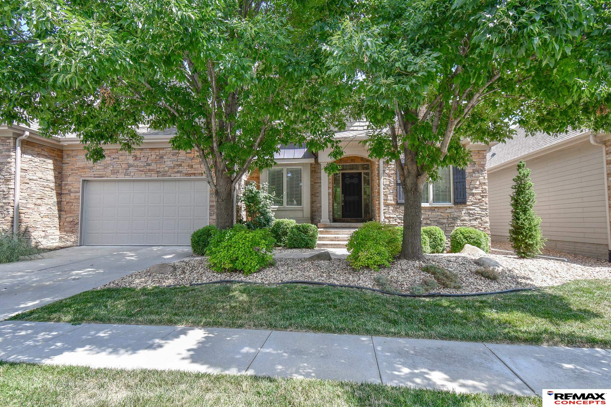 7840 Viburnum Drive