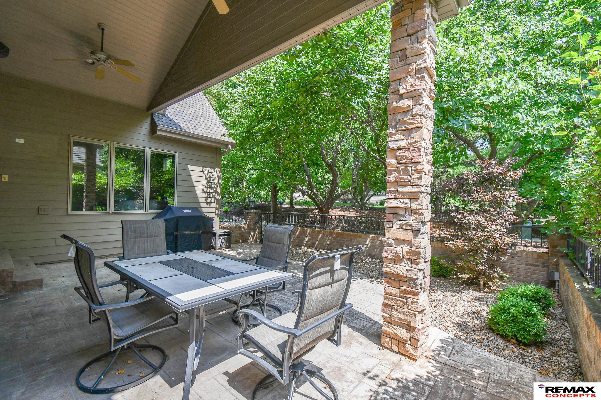 7840 Viburnum Drive