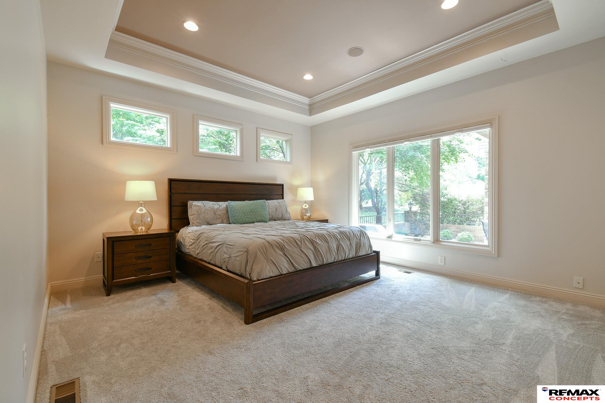 7840 Viburnum Drive
