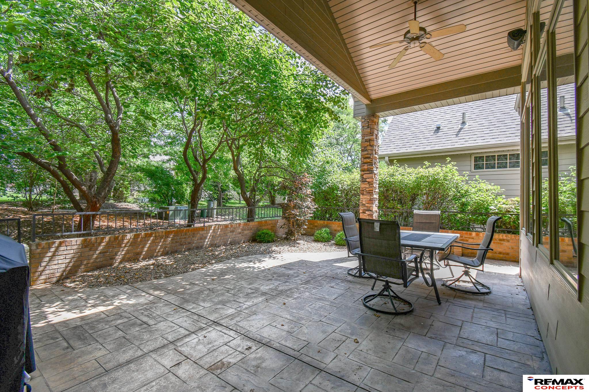 7840 Viburnum Drive