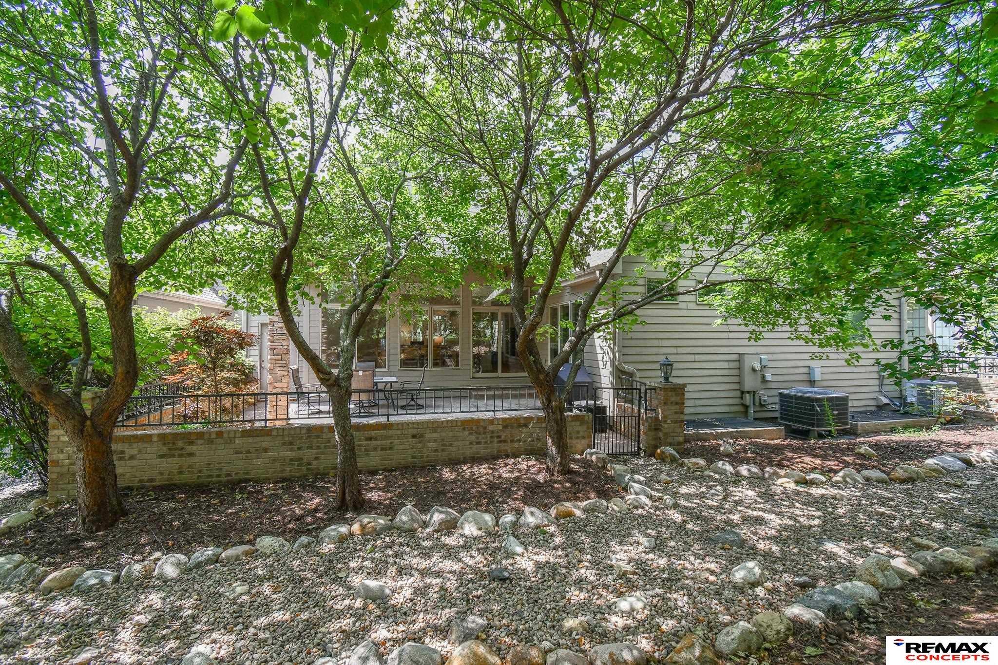 7840 Viburnum Drive