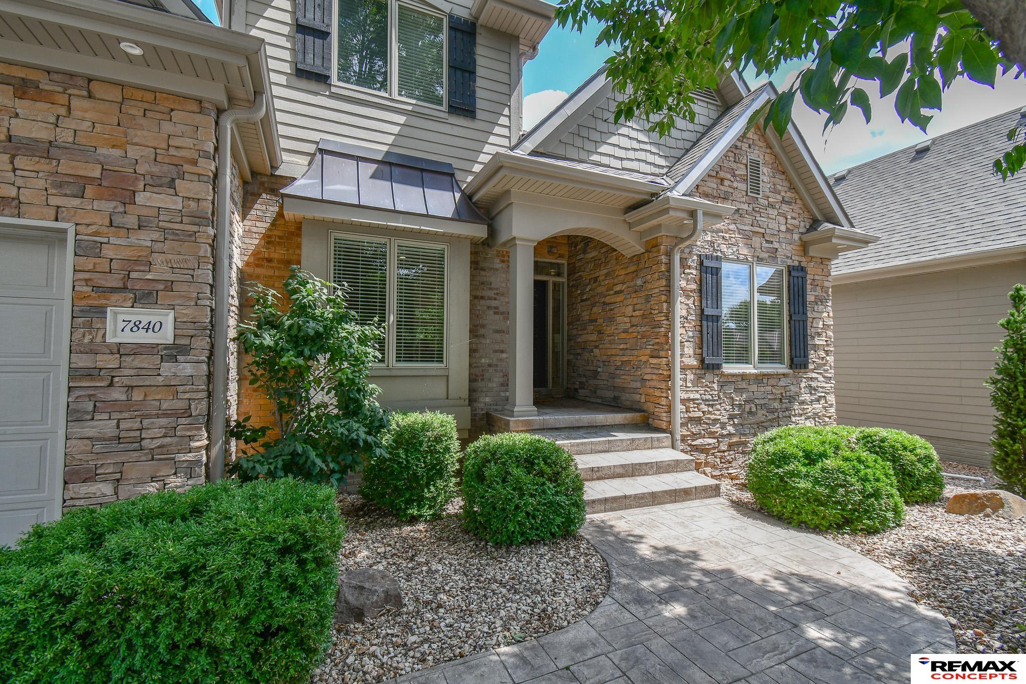 7840 Viburnum Drive