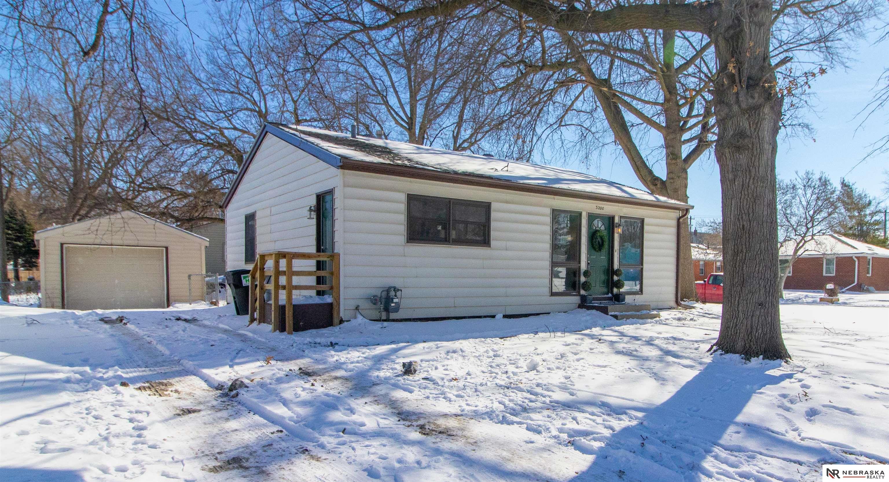 3200 N 45th Street
