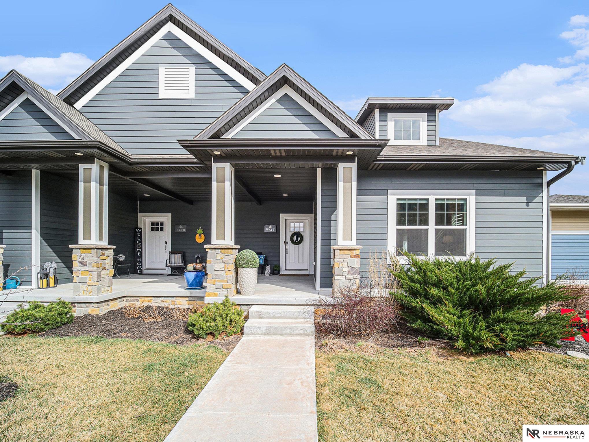 7244 Kentwell Lane