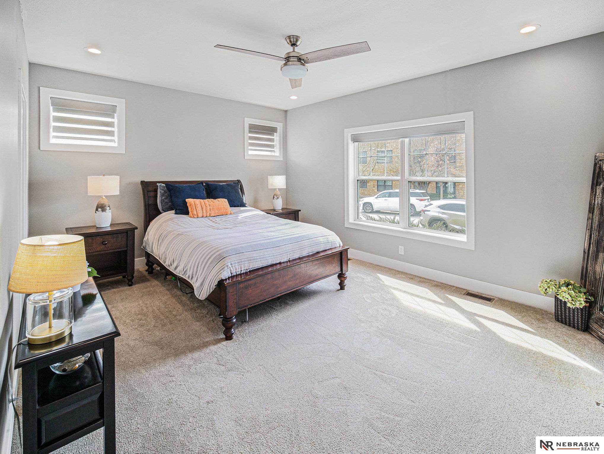 7244 Kentwell Lane