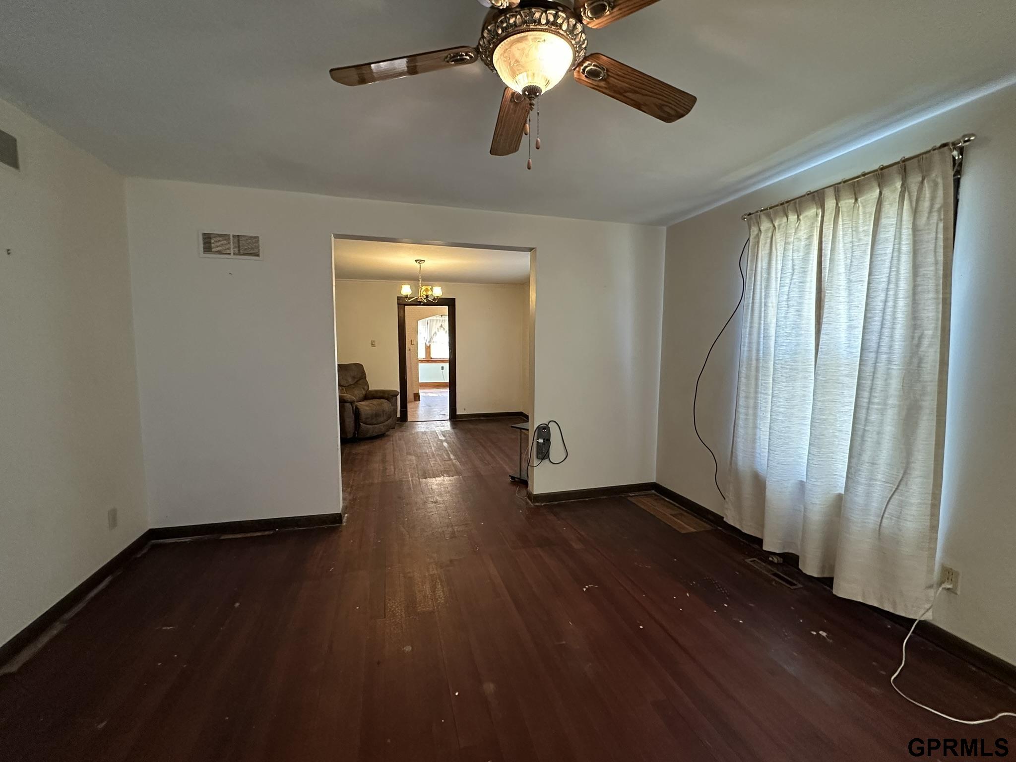 729 E 13th Street
