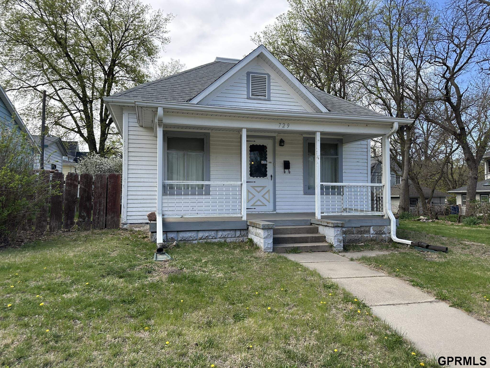 729 E 13th Street