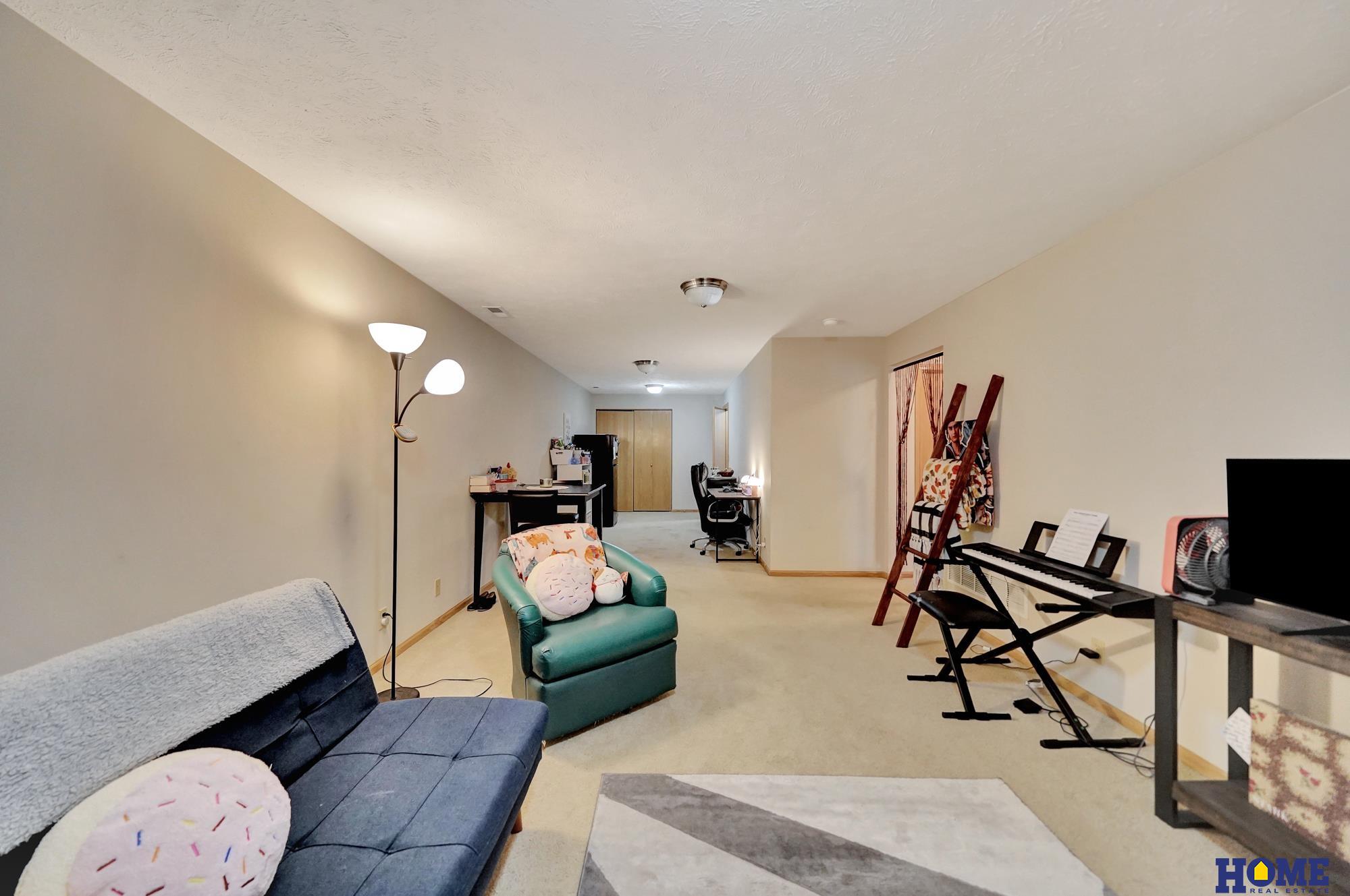 2450 City View Court