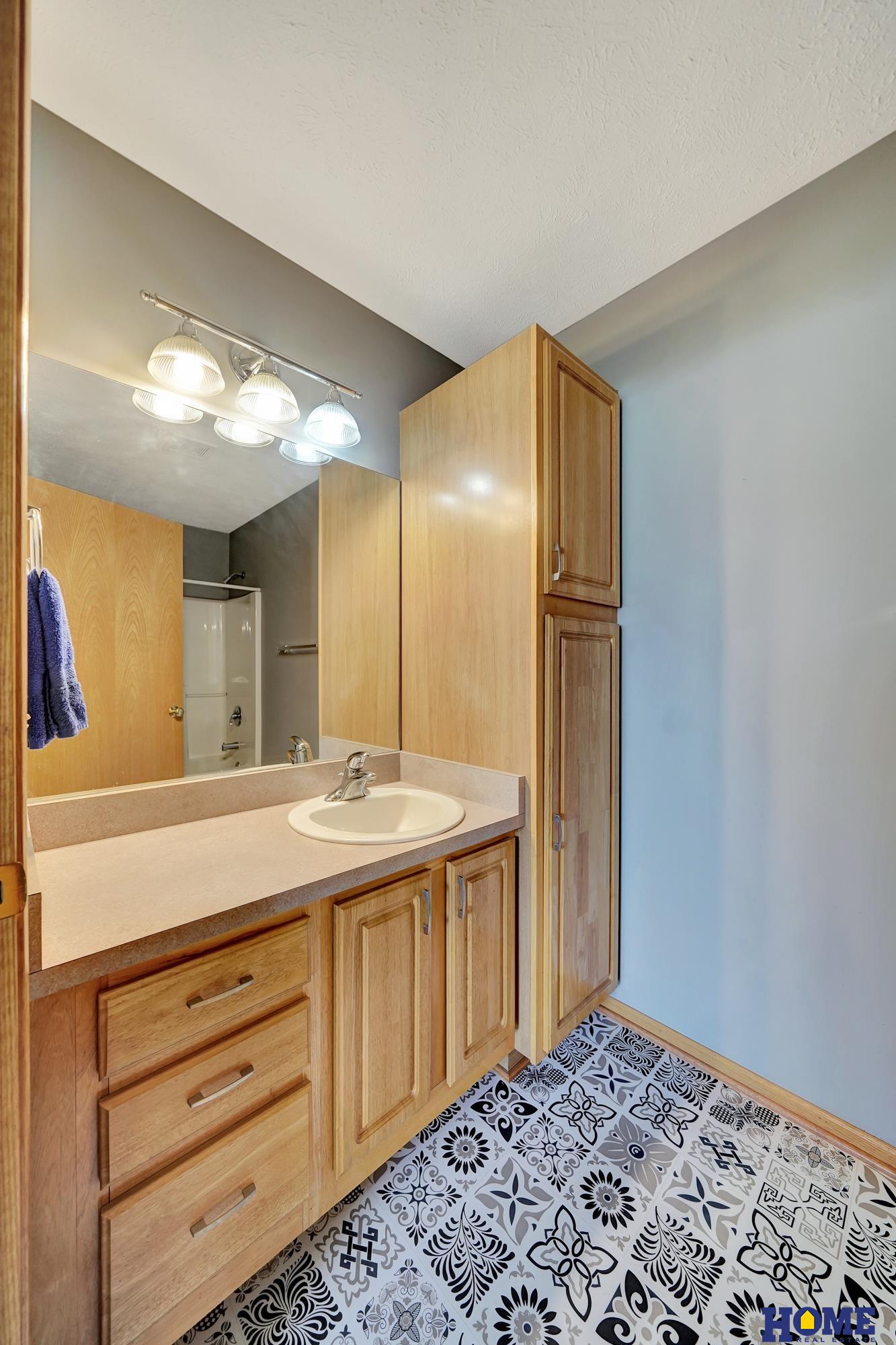 2450 City View Court