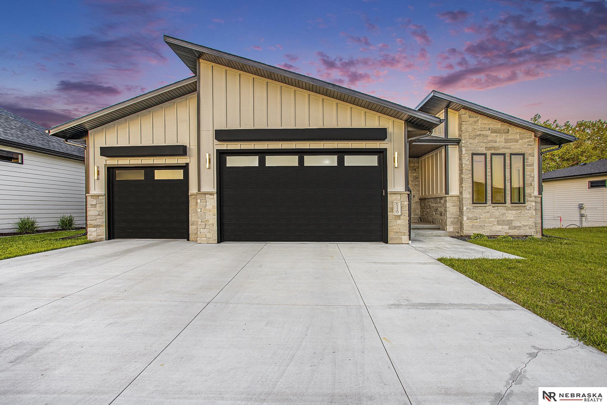 6320 S 90th Street