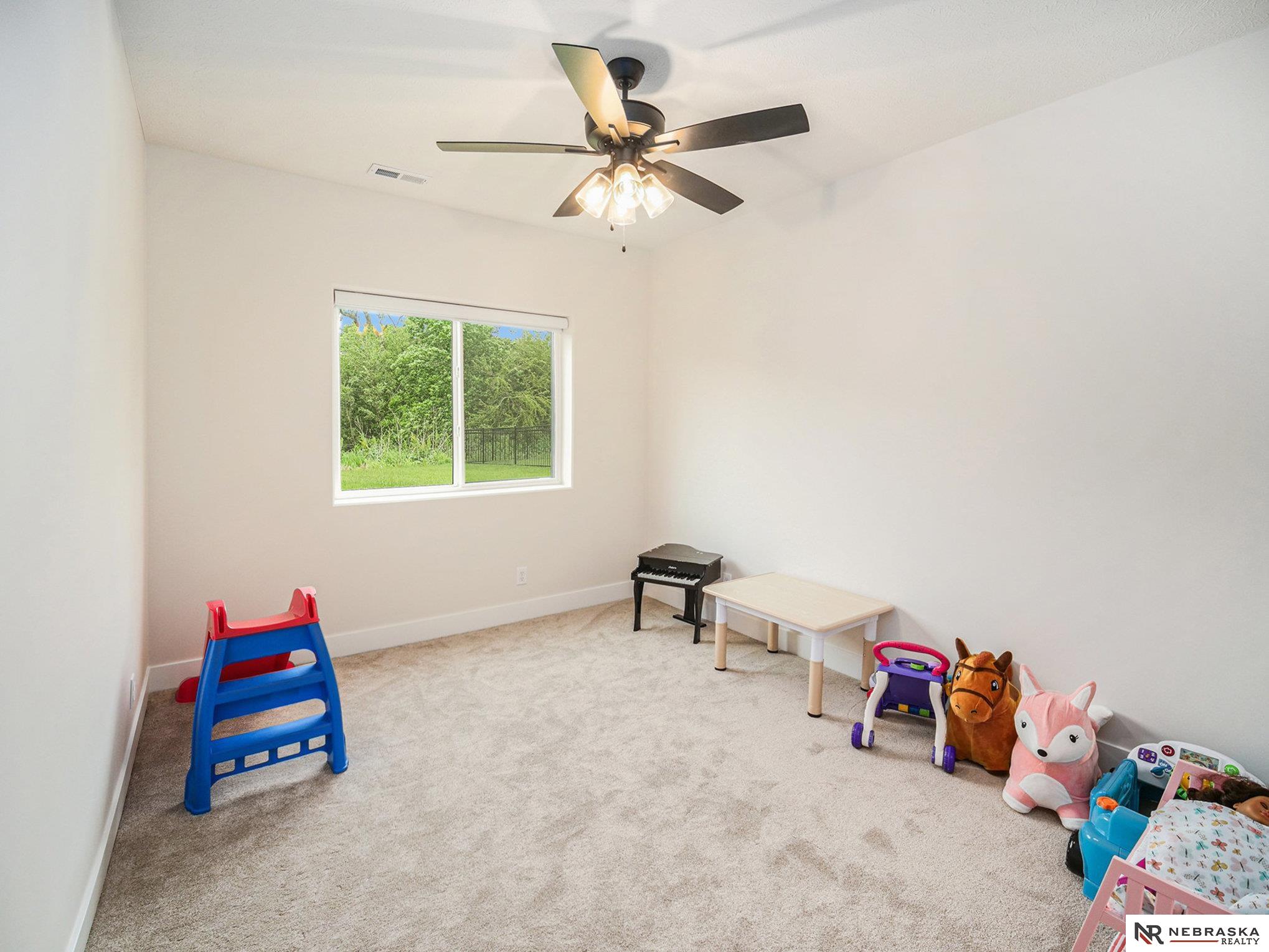 6320 S 90th Street