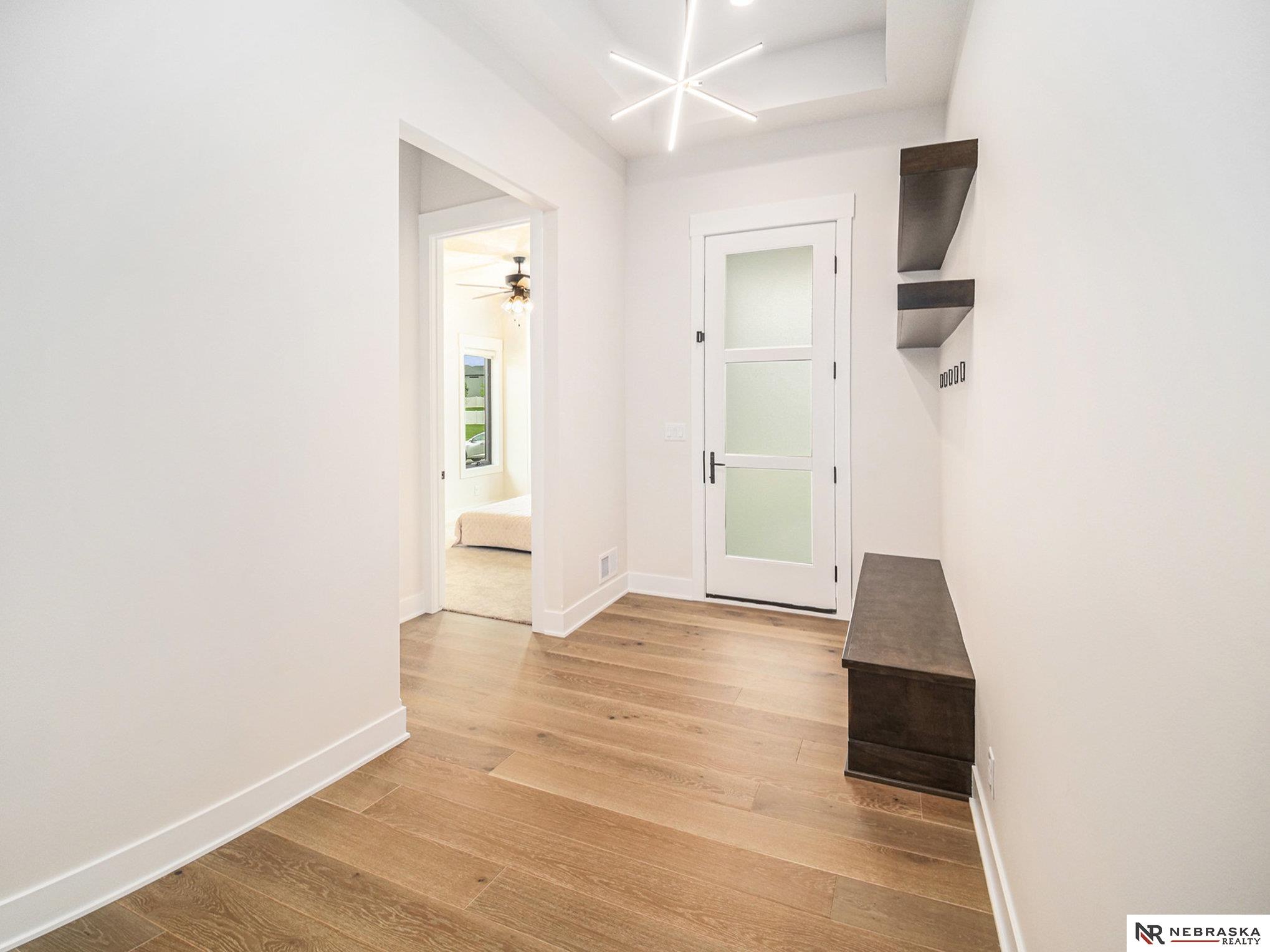 6320 S 90th Street