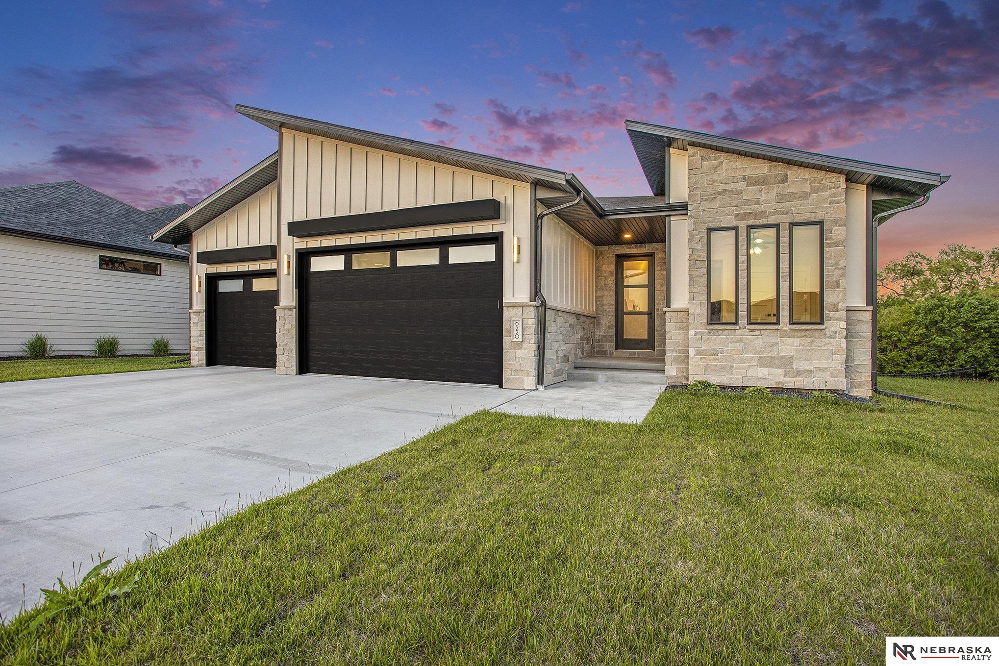 6320 S 90th Street