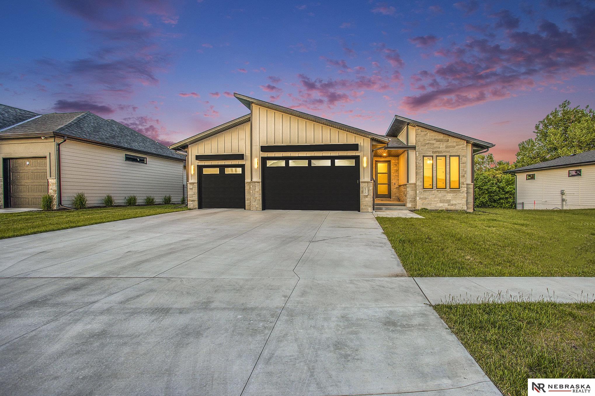6320 S 90th Street