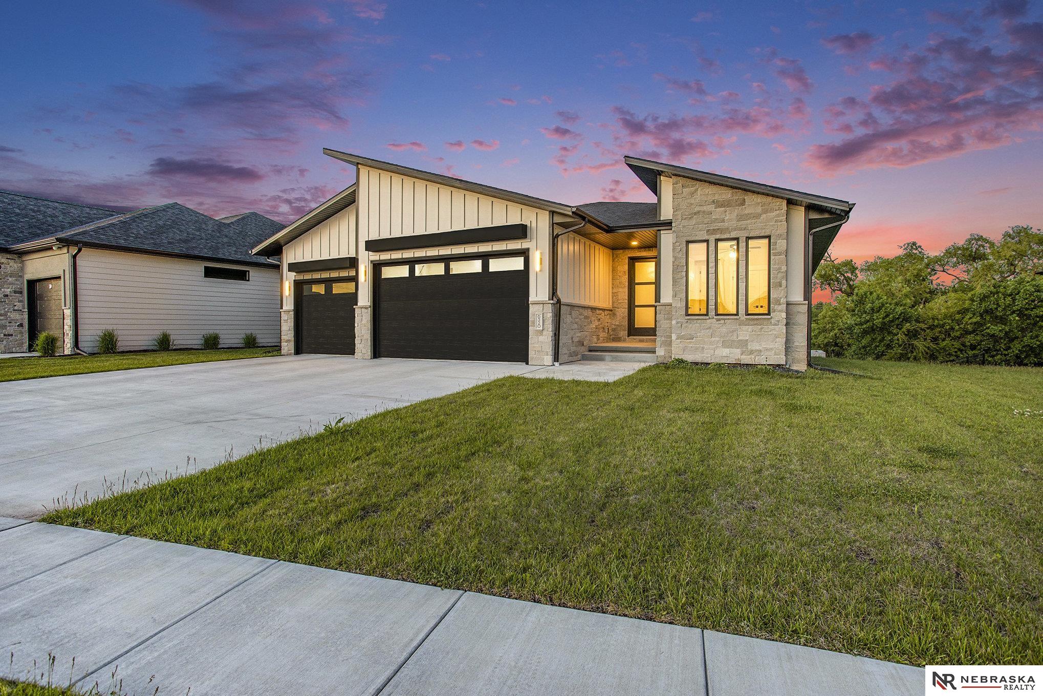 6320 S 90th Street