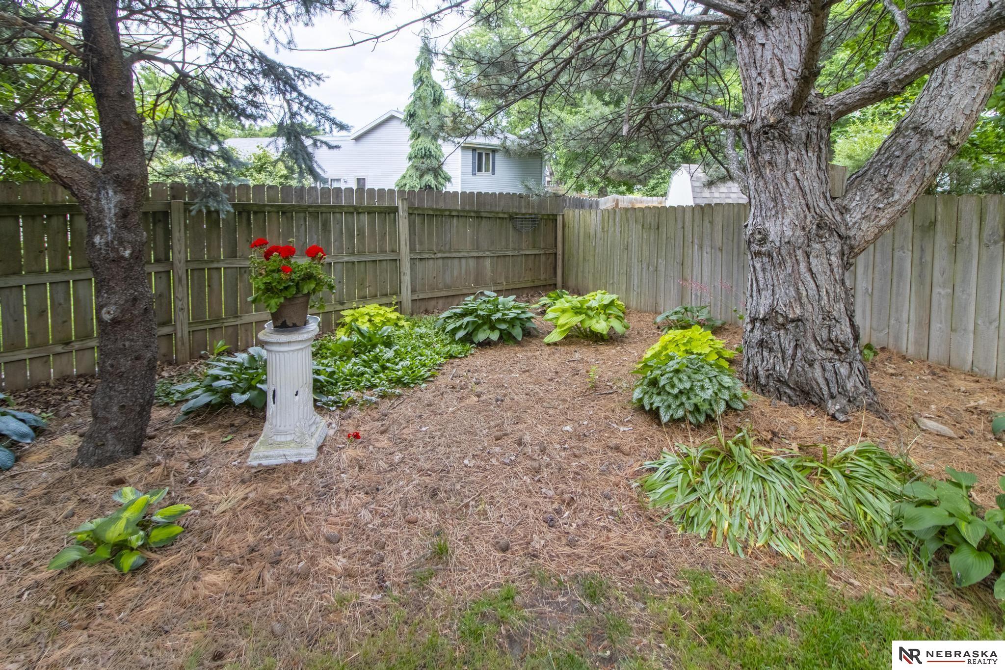 5900 S 28th Court