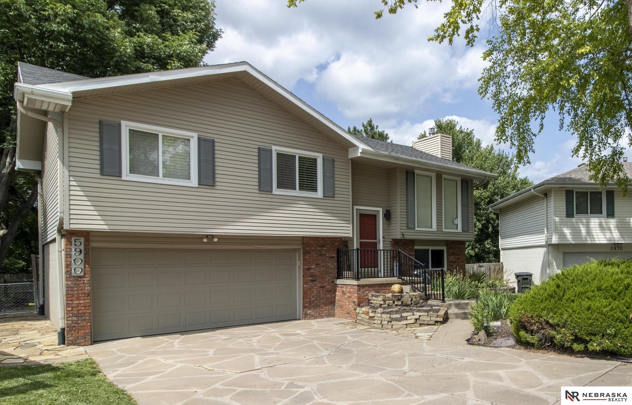 5900 S 28th Court