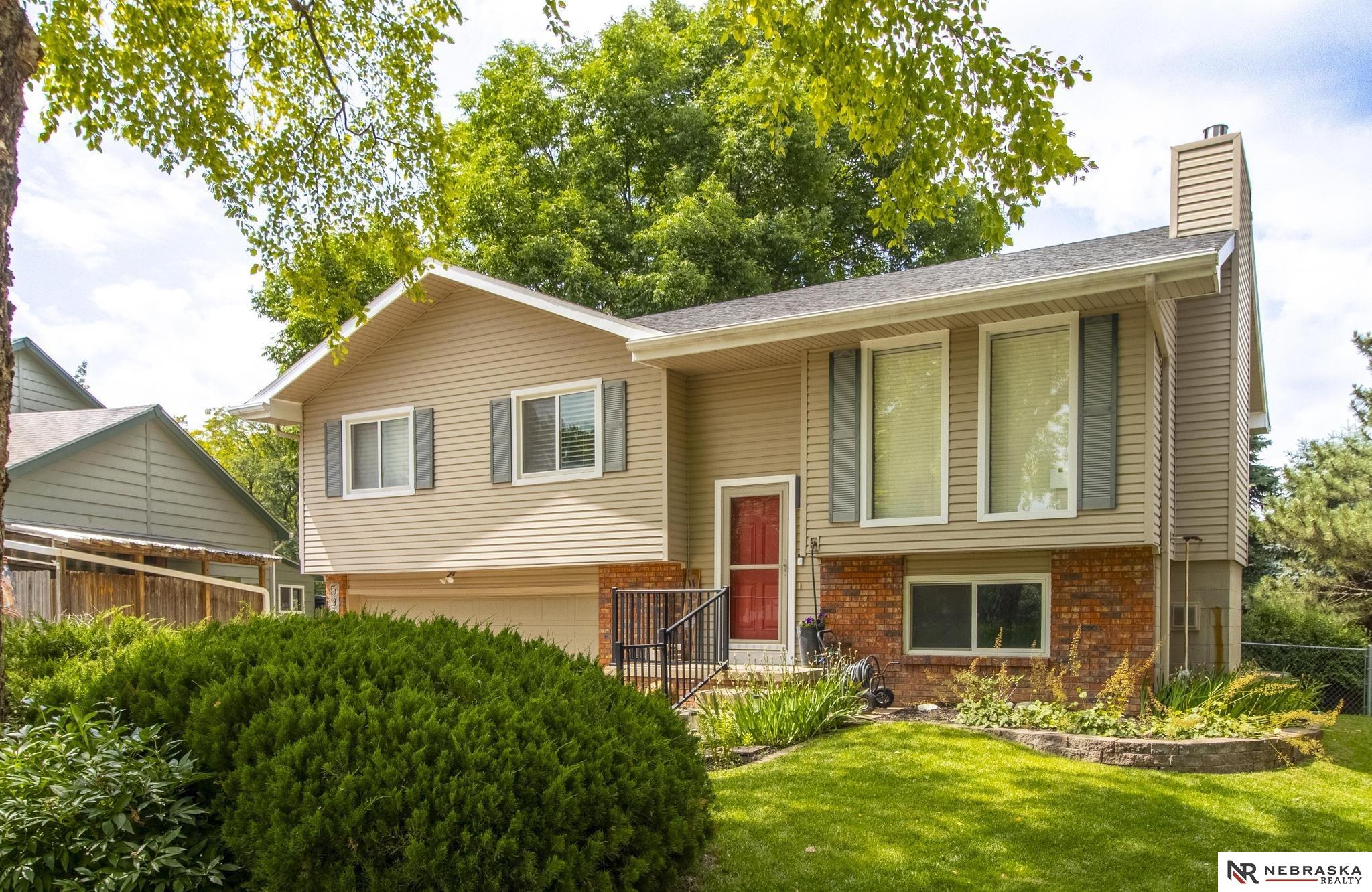 5900 S 28th Court