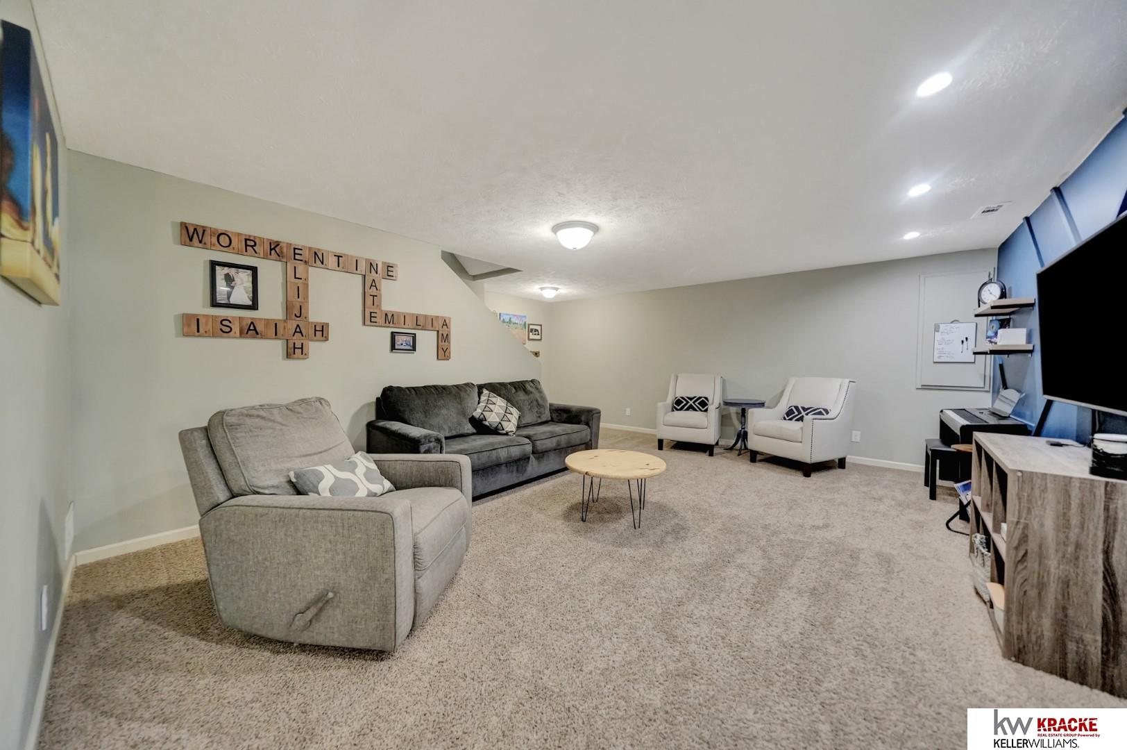 7237 Yankee Woods Drive