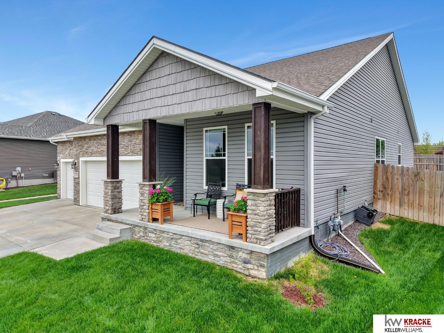 7237 Yankee Woods Drive