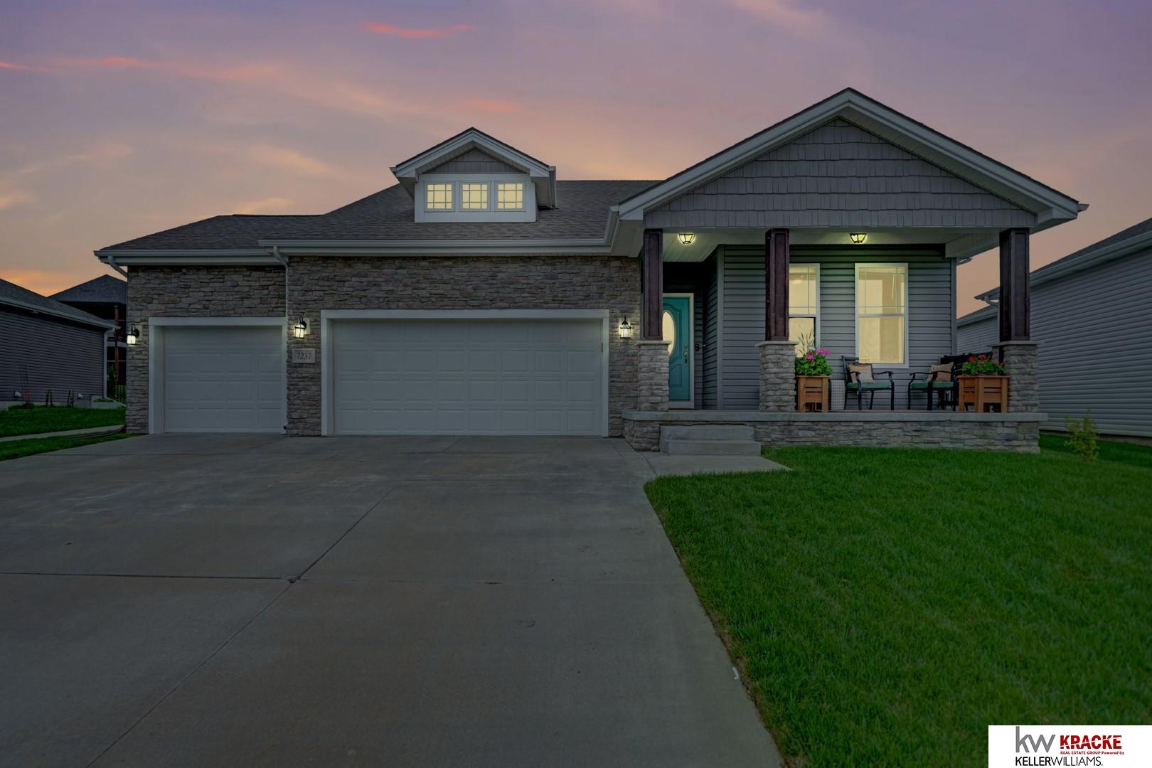 7237 Yankee Woods Drive