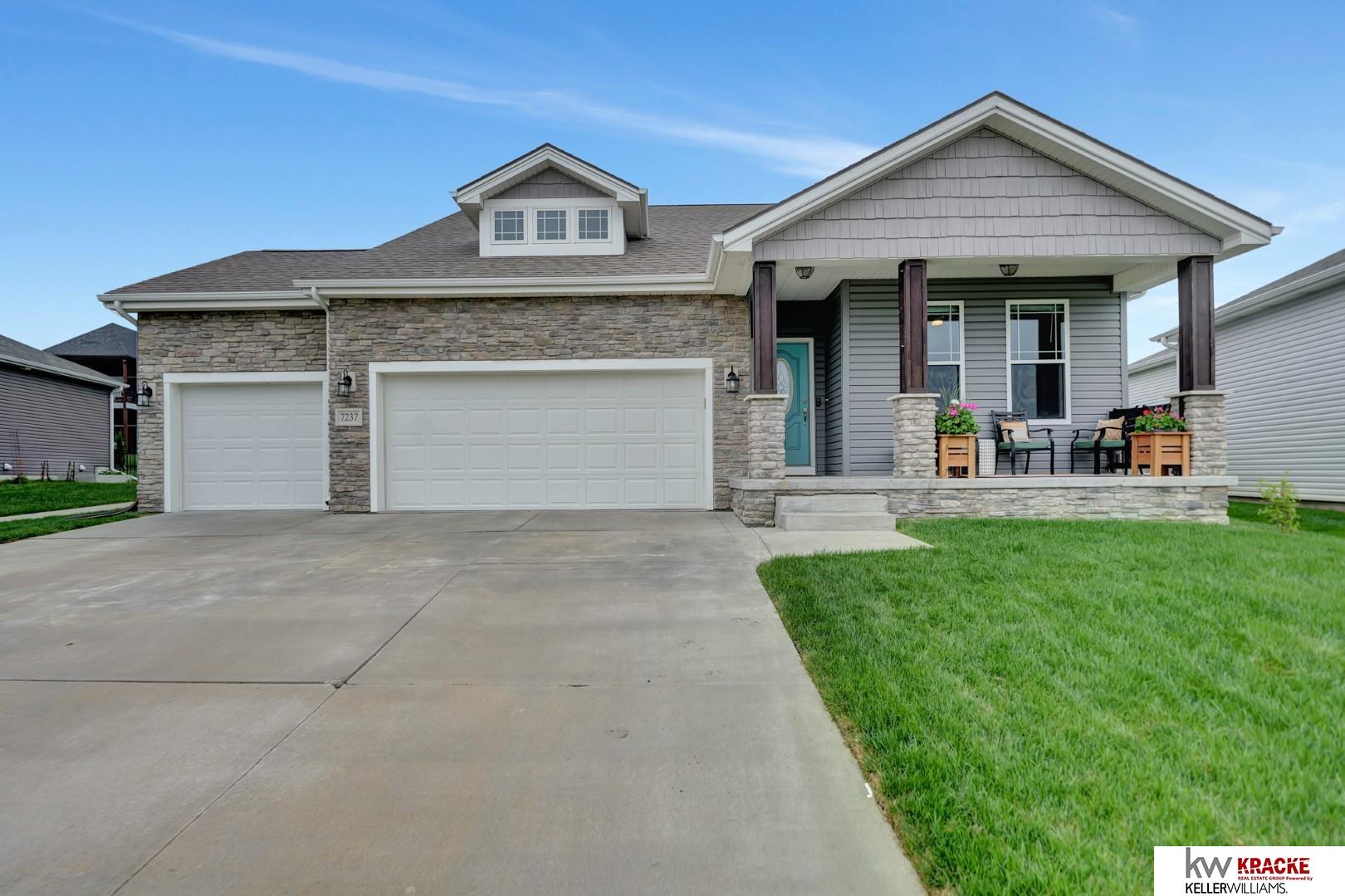 7237 Yankee Woods Drive