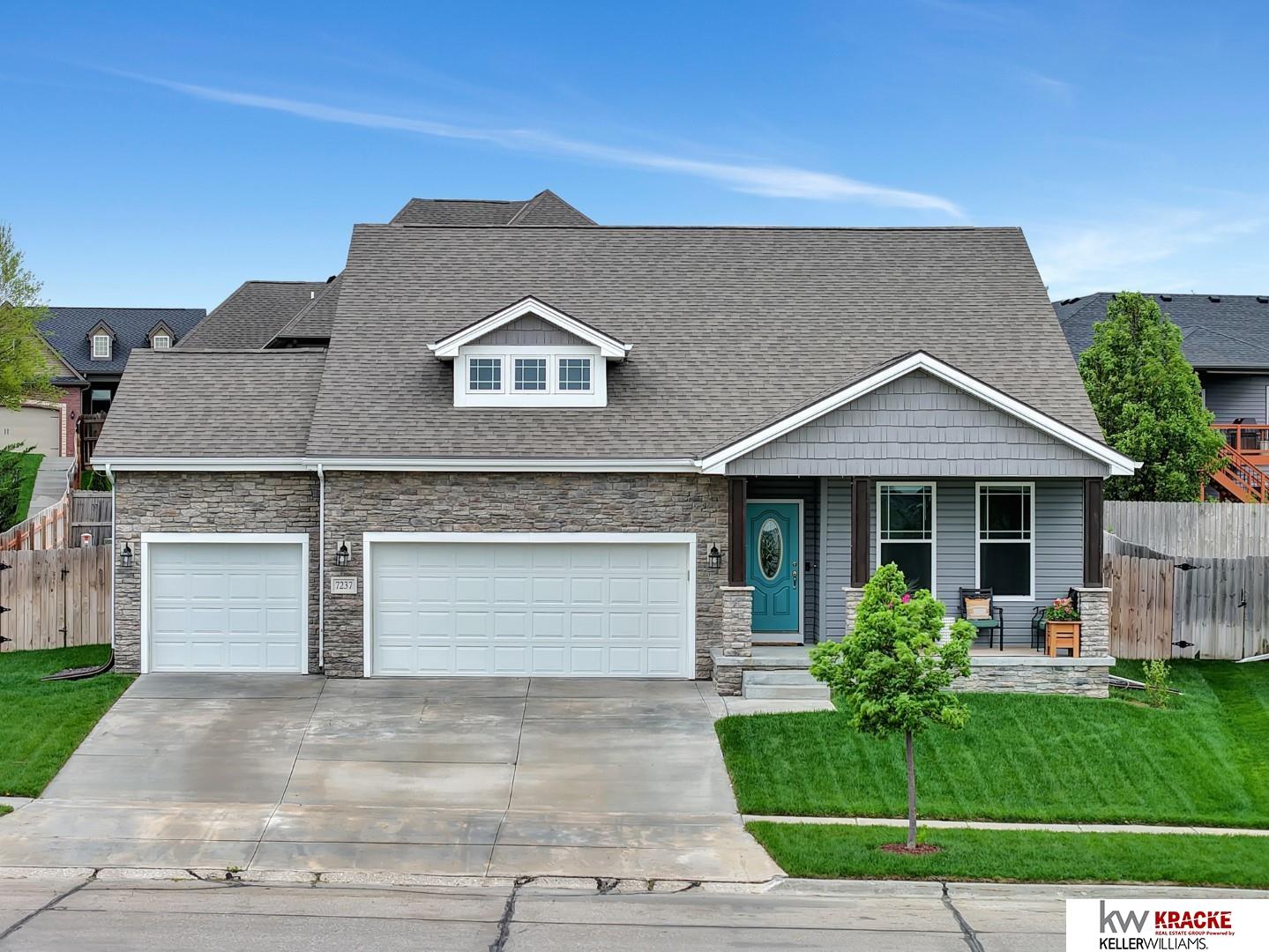 7237 Yankee Woods Drive