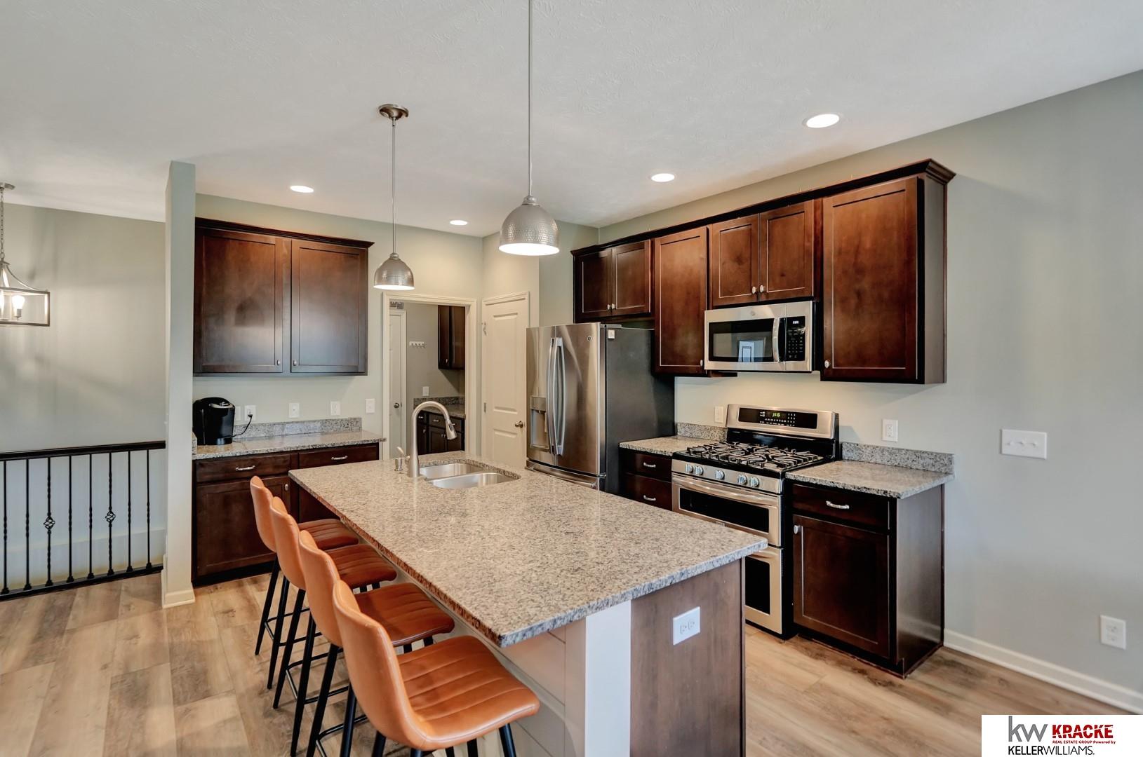 7237 Yankee Woods Drive