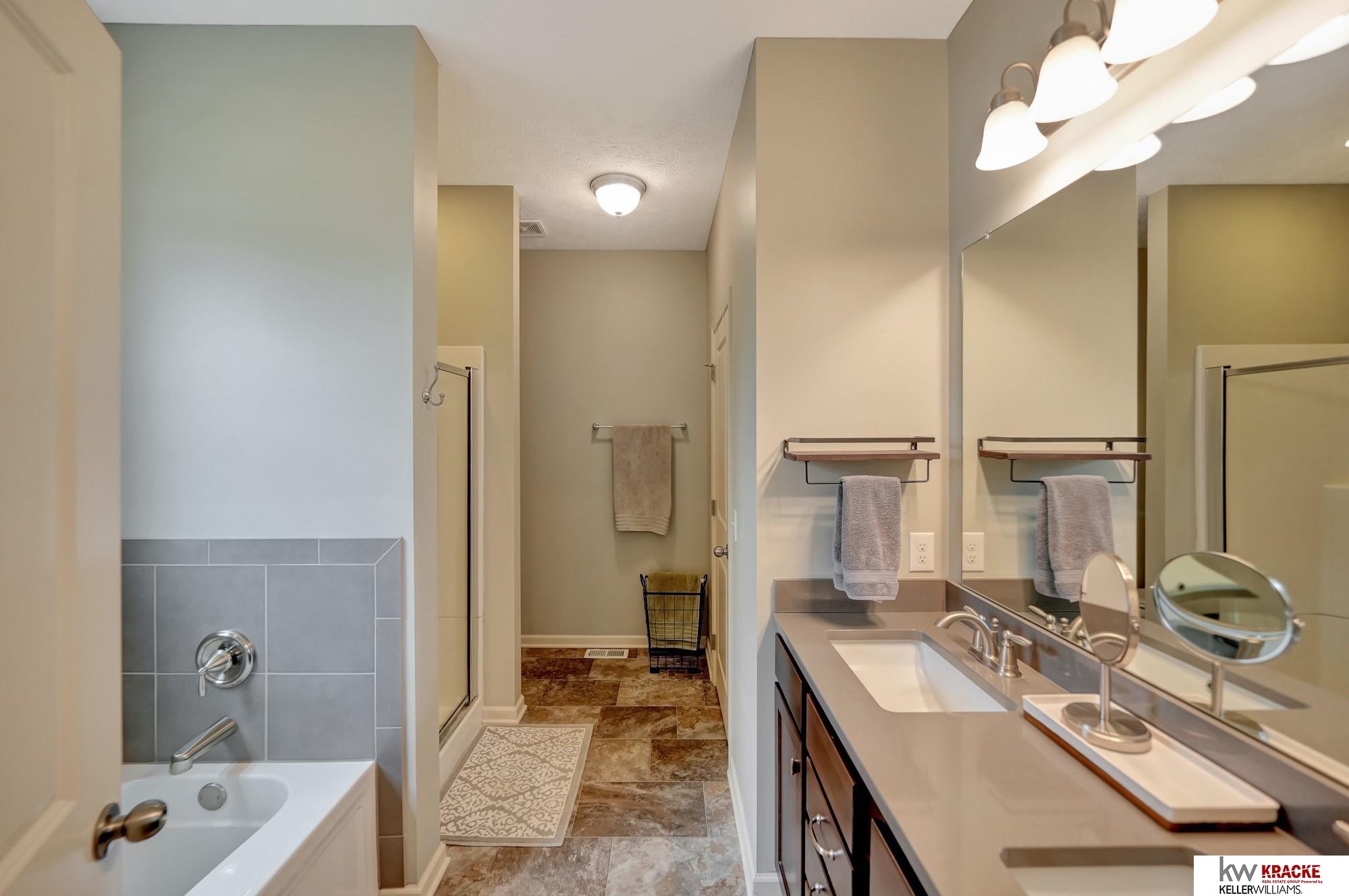 7237 Yankee Woods Drive