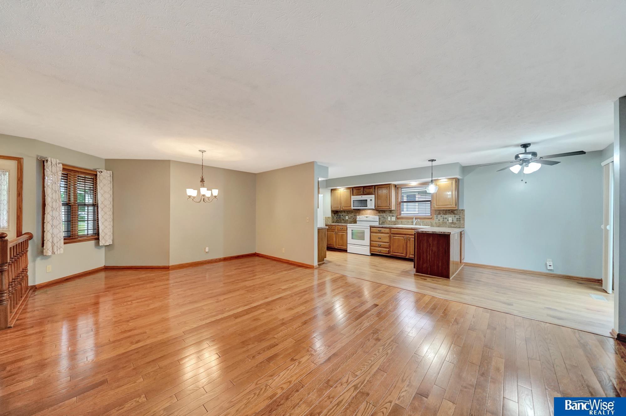 2727 N 75th Street