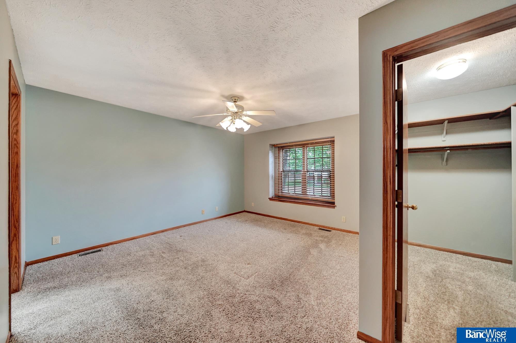 2727 N 75th Street