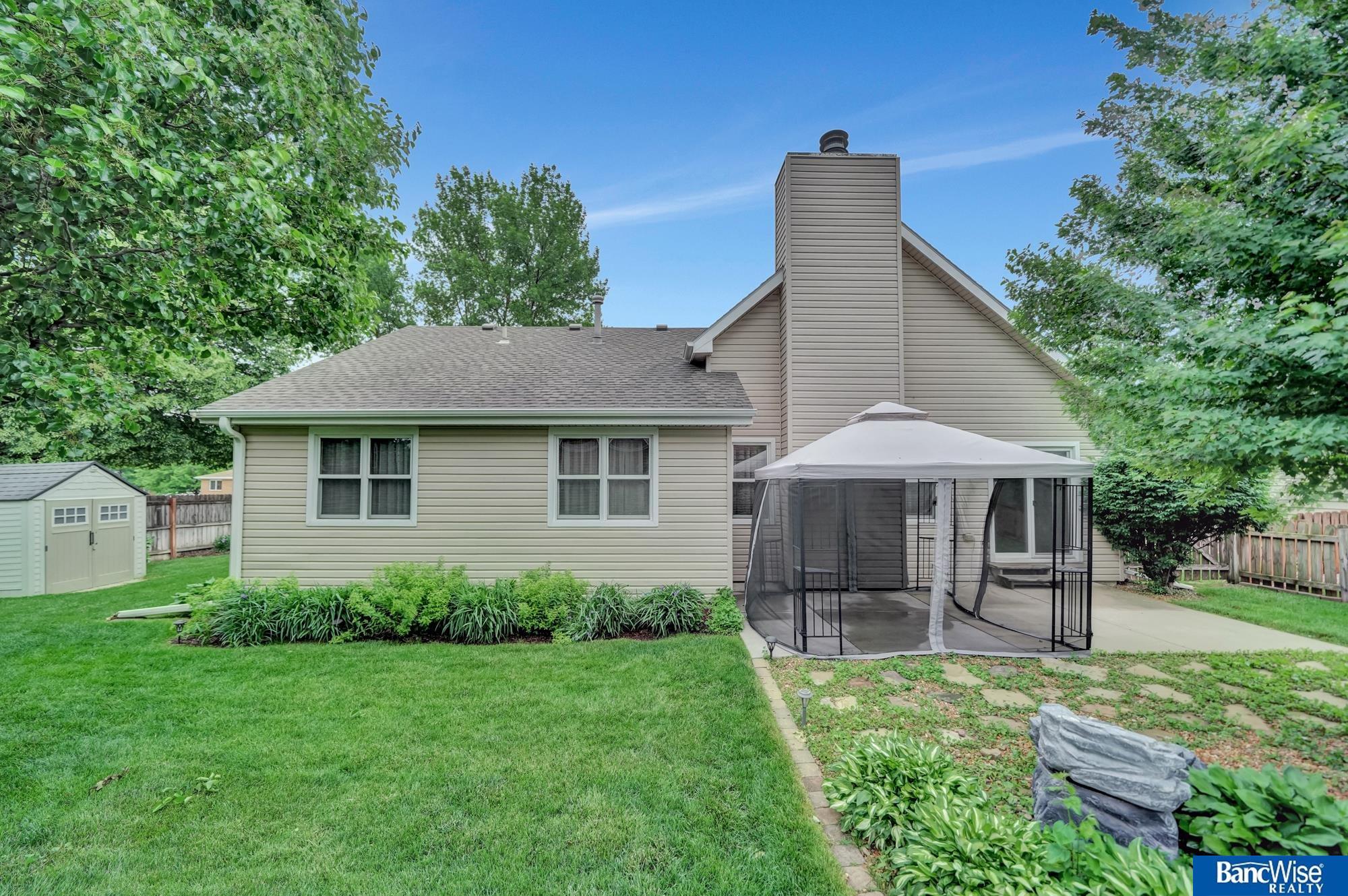 2727 N 75th Street