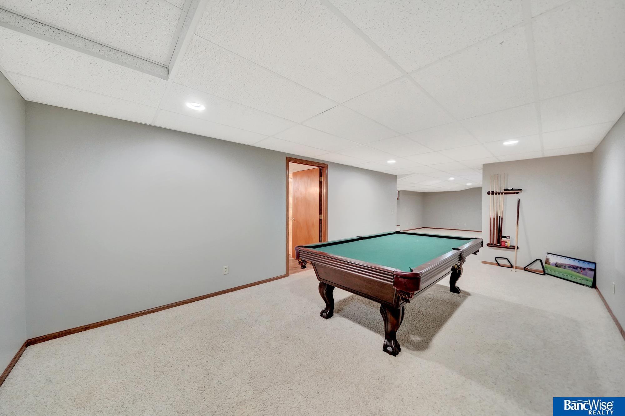 2727 N 75th Street