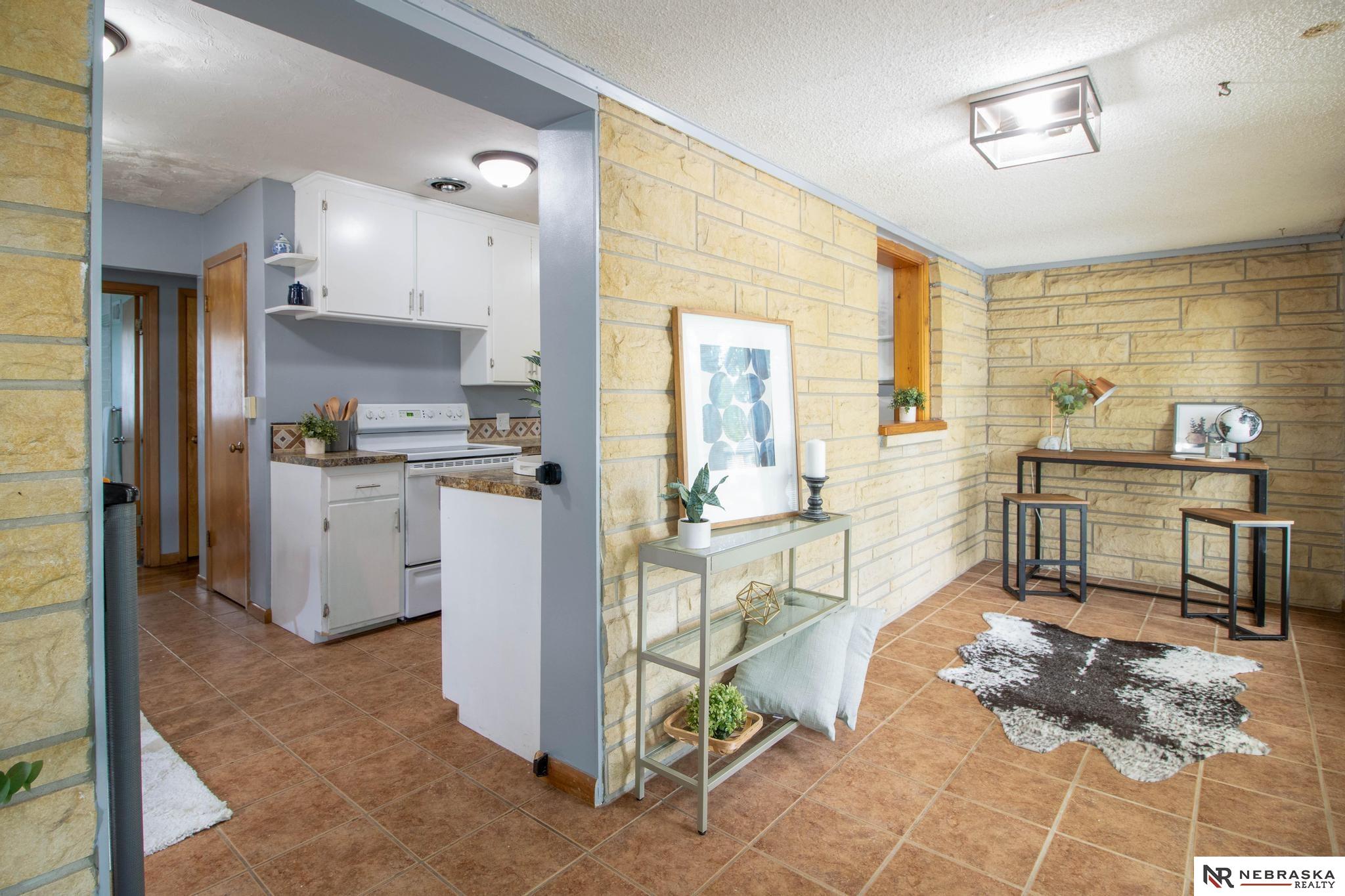 4135 X Street