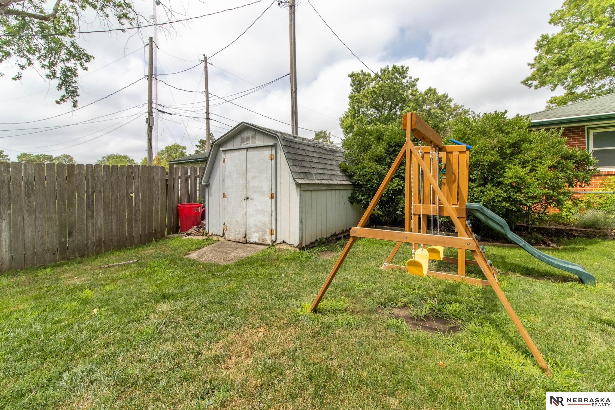4135 X Street