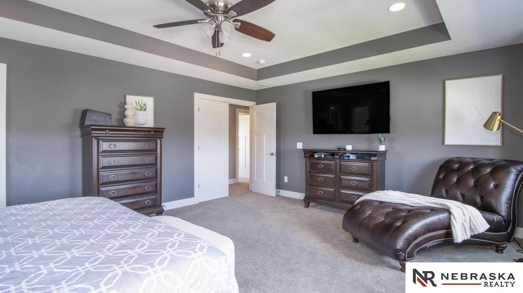 9334 Dutch Mill Lane