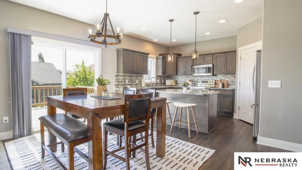 9334 Dutch Mill Lane
