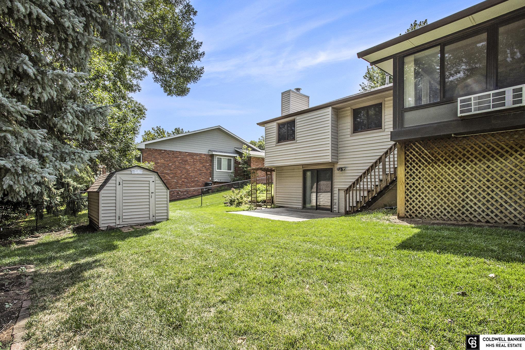 5910 Robin Court