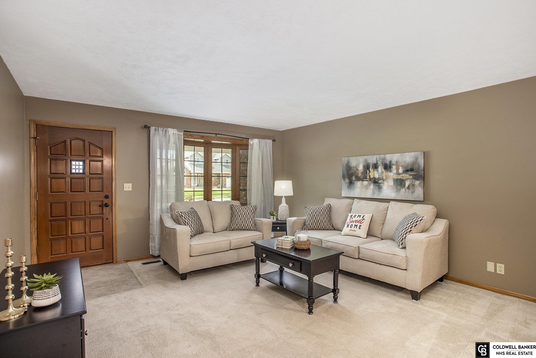 5910 Robin Court