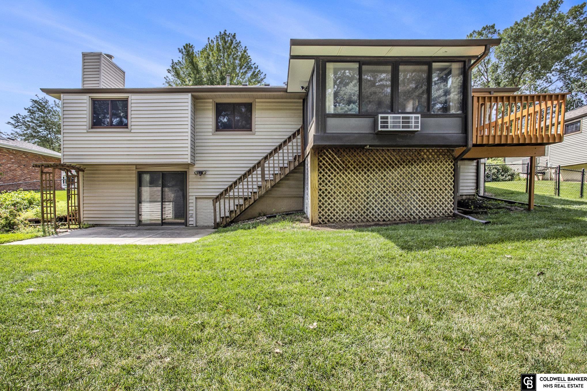 5910 Robin Court