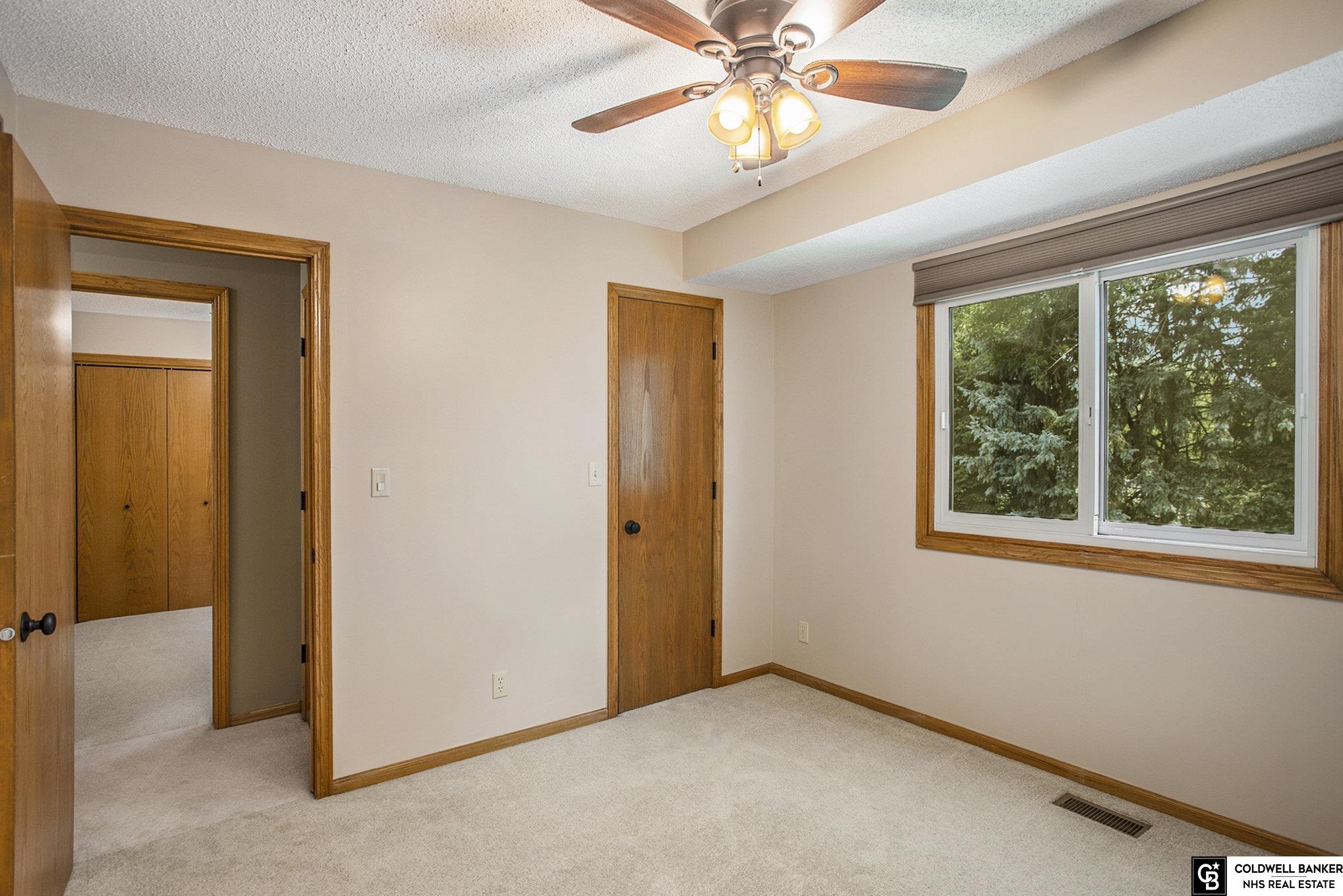 5910 Robin Court