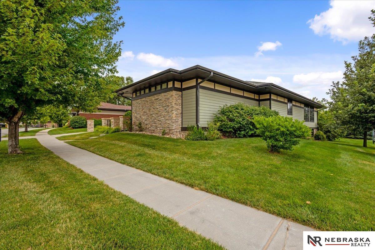 367 Bushclover Road