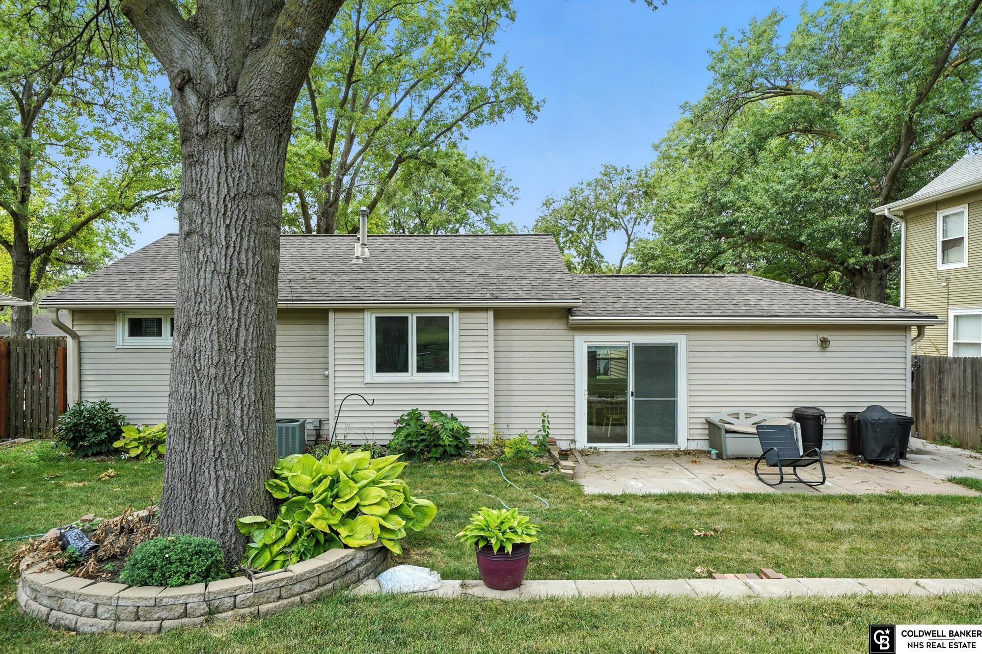 2748 S 38th Street