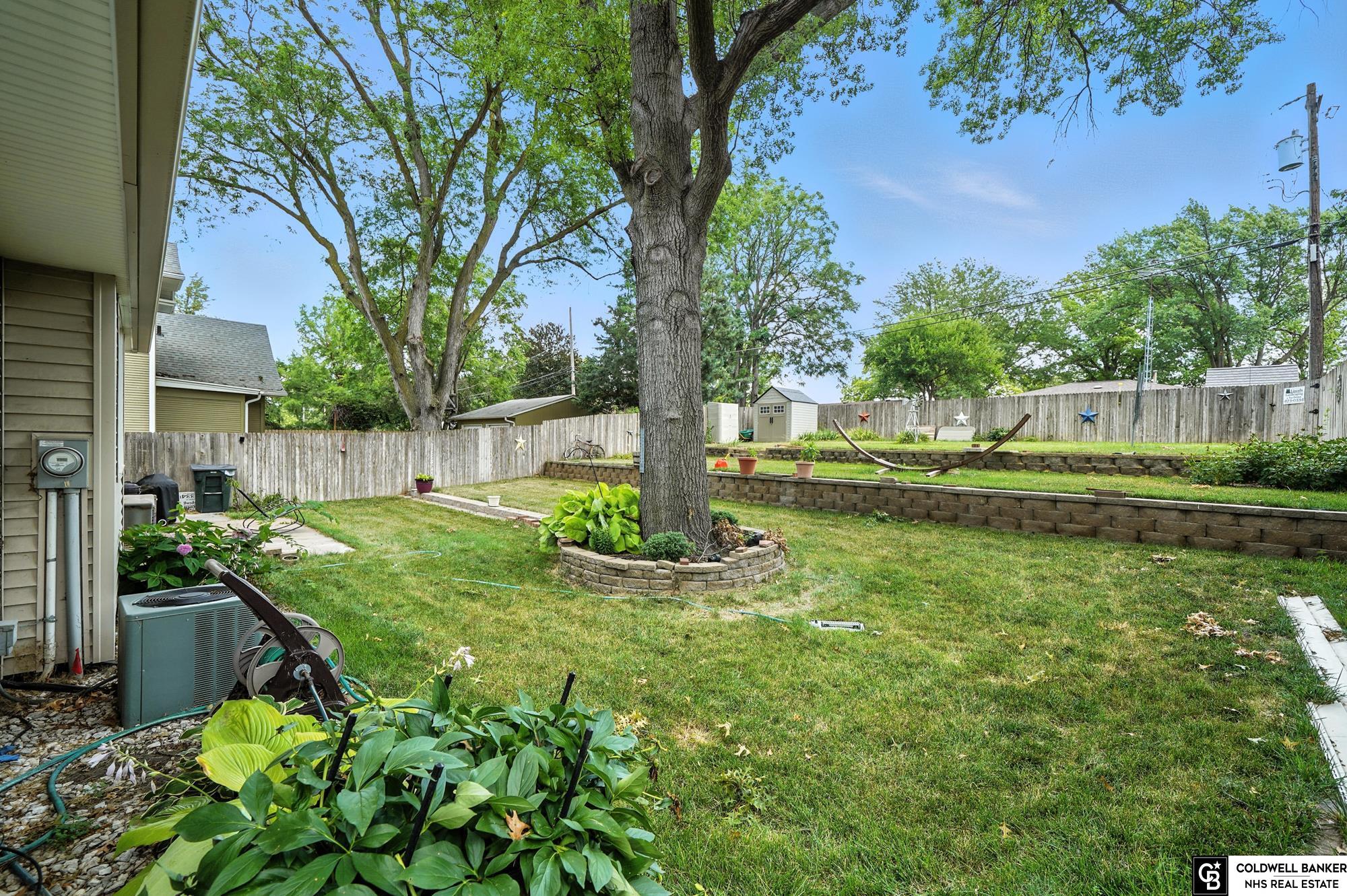 2748 S 38th Street