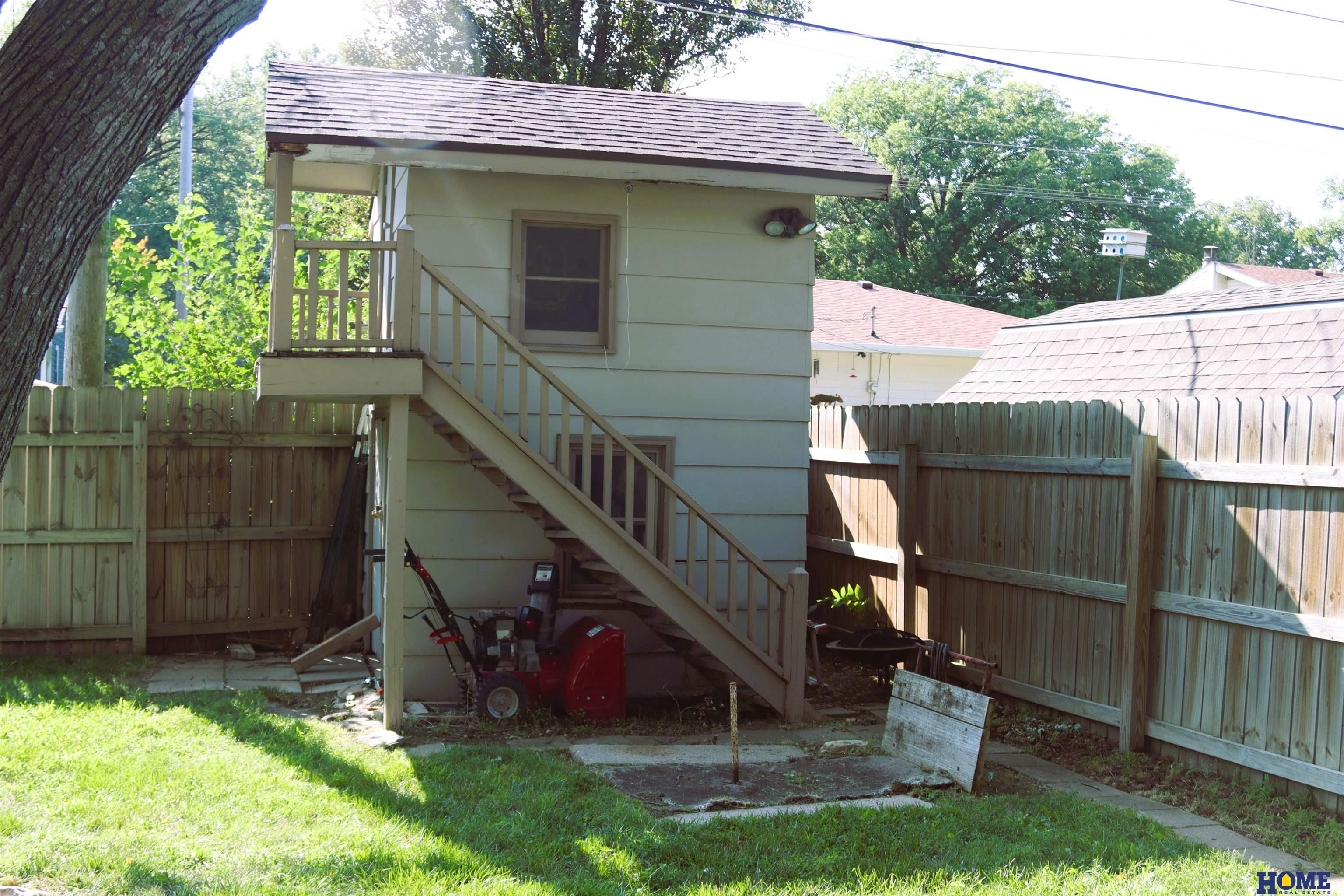 1607 N 18th Street