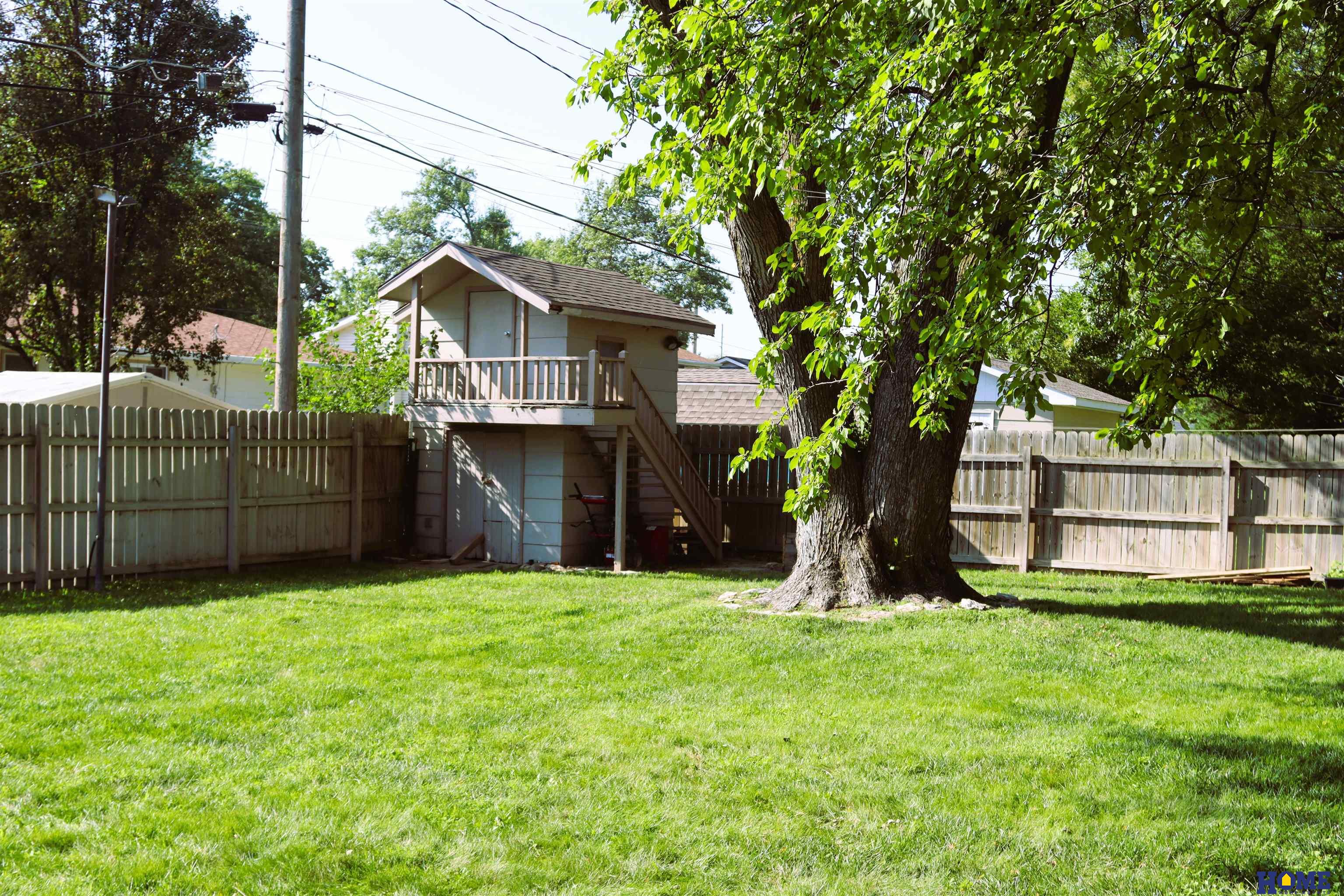 1607 N 18th Street