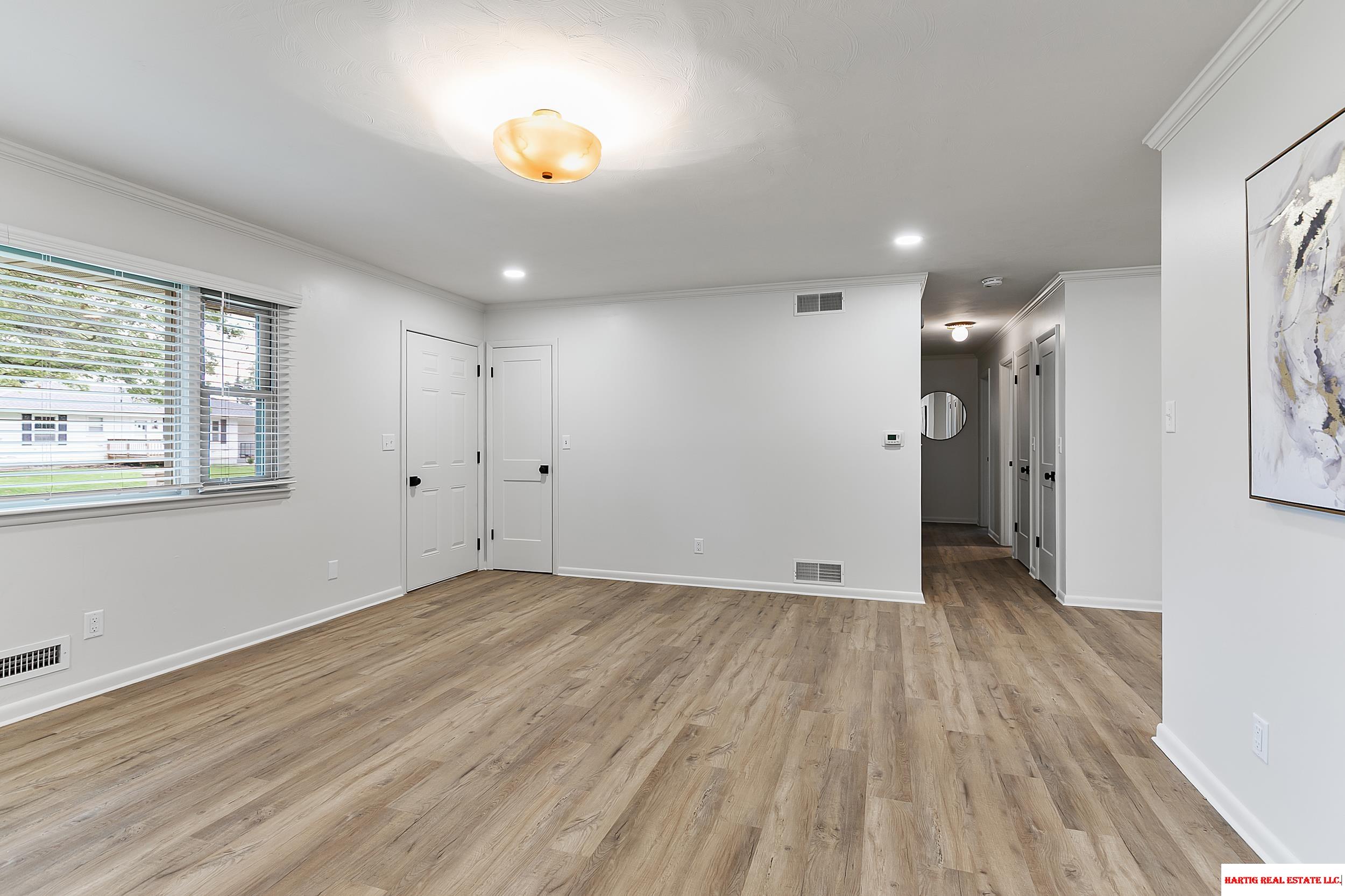 1718 Sara Road